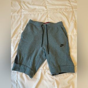 Men Nike Tech Fleece Short